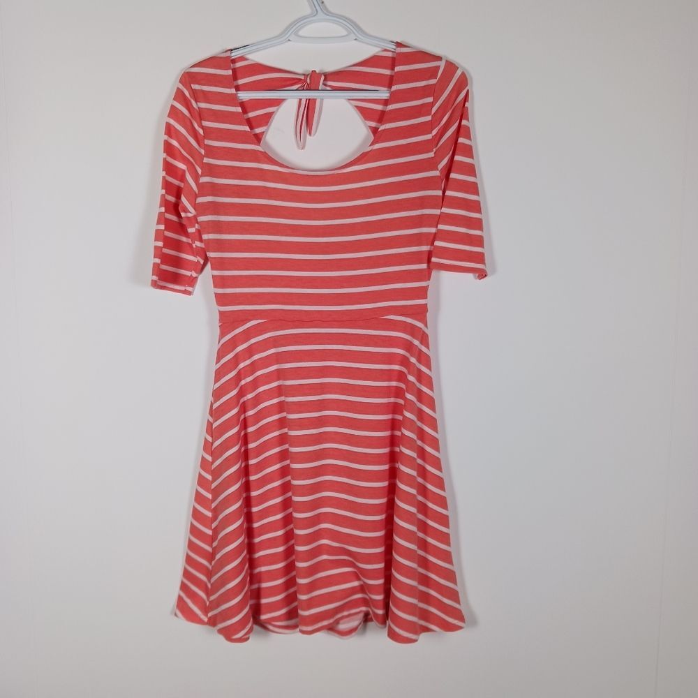 Wallflower Peach Striped Short Sleeve Open Back Dress Size M